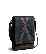 Load image into Gallery viewer, Met Asphalt