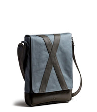 Load image into Gallery viewer, Met Storm