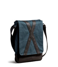 Load image into Gallery viewer, Met Ocean