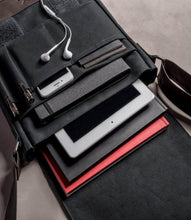 Load image into Gallery viewer, Met Asphalt