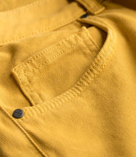 Load image into Gallery viewer, Sulphur Shom