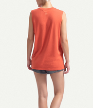 Load image into Gallery viewer, Lentaa T