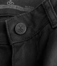 Load image into Gallery viewer, Asphalt Shom