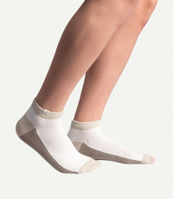 Load image into Gallery viewer, J Off White X2