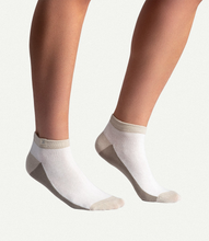 Load image into Gallery viewer, J Off White X2