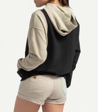 Load image into Gallery viewer, Oileka Tar