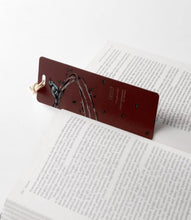 Load image into Gallery viewer, Freely T