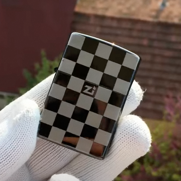 Zi Checkerboard